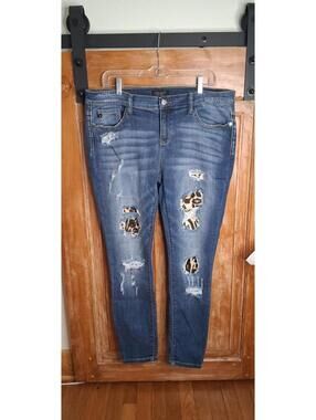 Judy Blue Leopard Print Tan Brown Skinny Fit Jeans Mid Rise, Stretch, Size 15/32